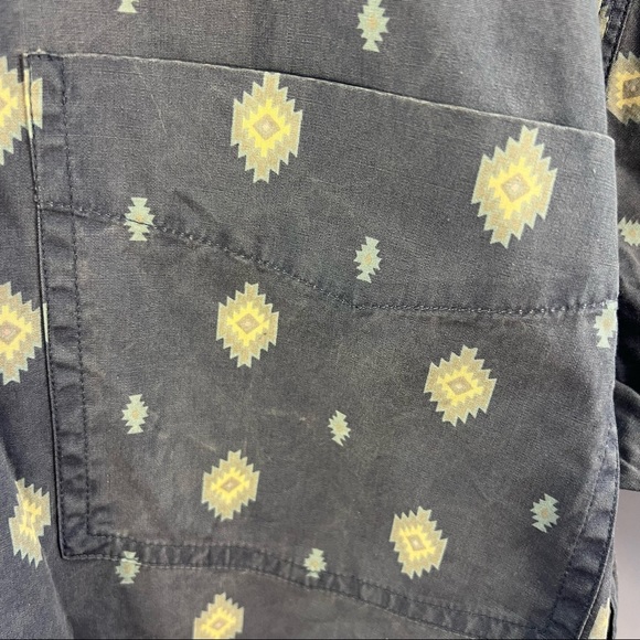 Woolrich Shirt Button Up Mens S Small Western Aztec Blue Slate Outdoors NWT - Picture 2 of 4
